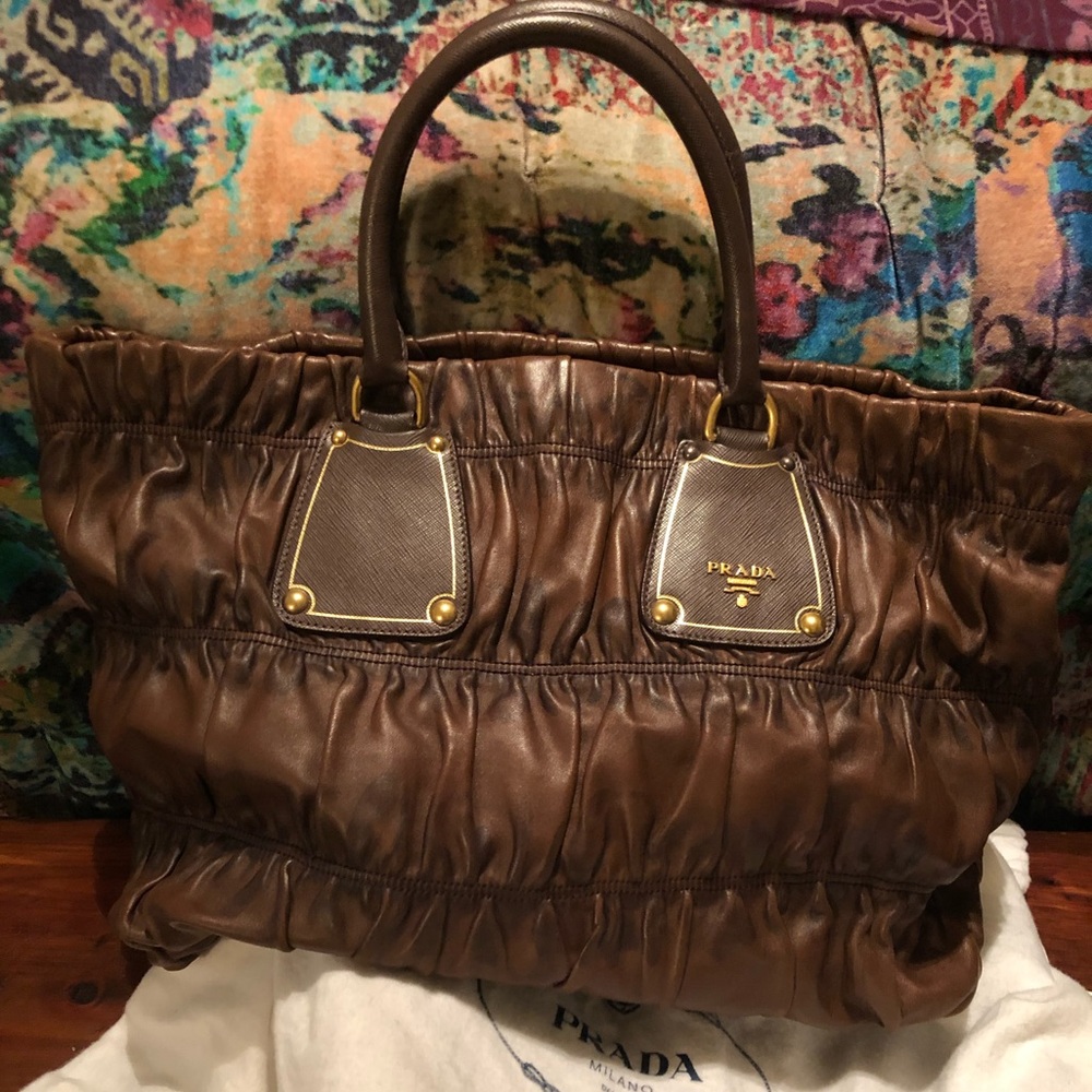 PRADA Nappa Gaufre Tote *Authentic*